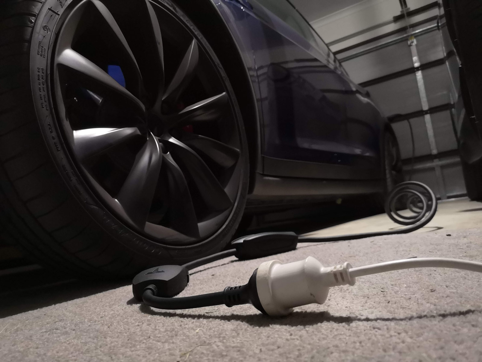 Recharging What's it cost to charge a Tesla Model X at home on 240v